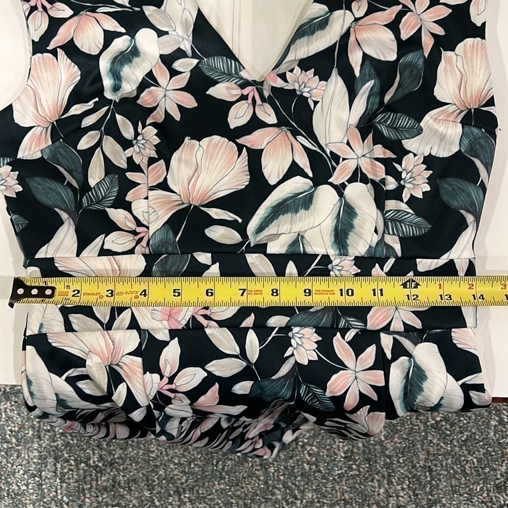 Alexia Admor Dress, Size M - Picture 11 of 11